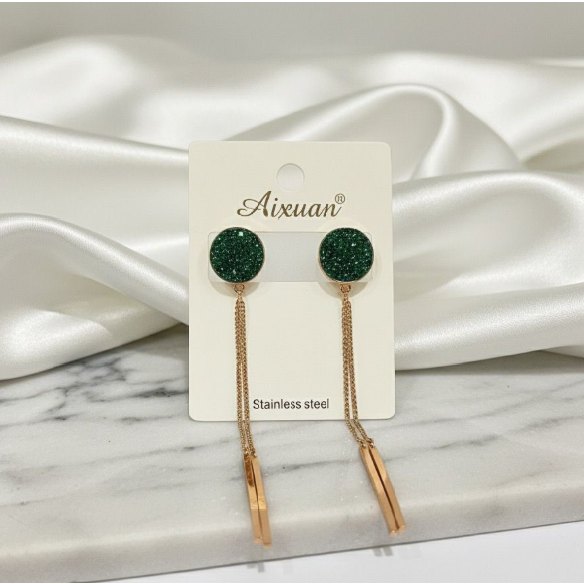 Emerald drop earrings