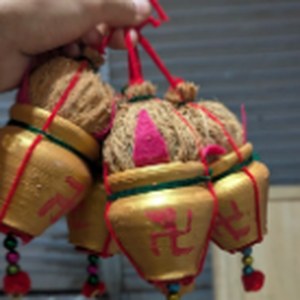 Kalash hanging latkan